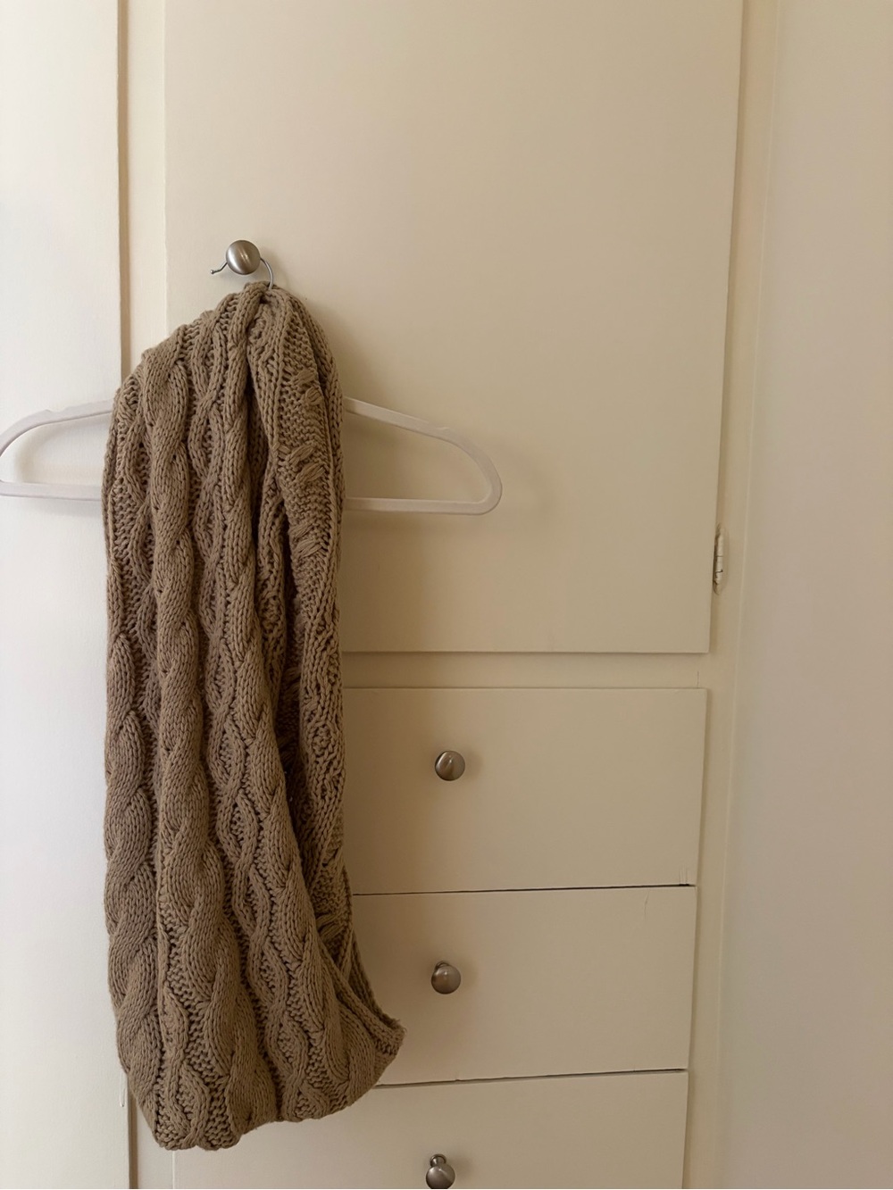 Cable Knit Infinity Scarf in Taupe